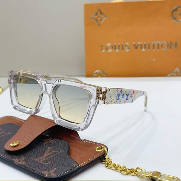 Picture of Louis Vuitton Sunglasses _SKUfw76407008fw